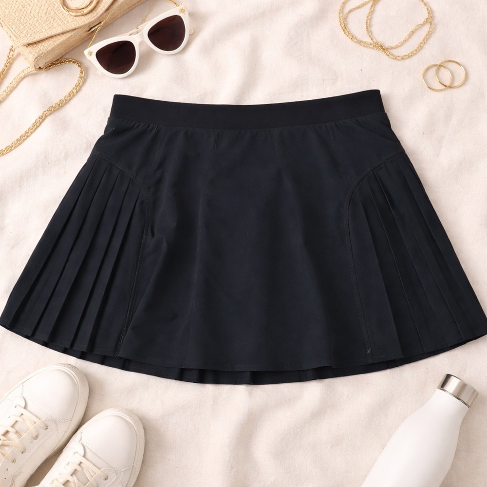 SPANX Black Pleated Side Panel Skort